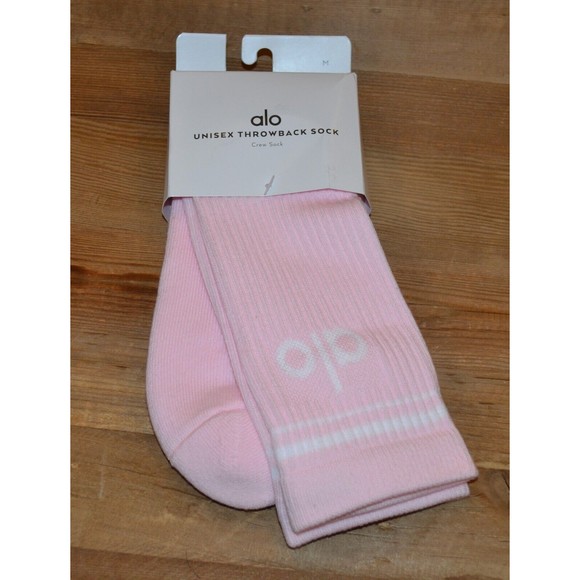 ALO Yoga Accessories - Alo Yoga Unisex Throwback Crew Sock in Powder Pink and White Size Medium NWT